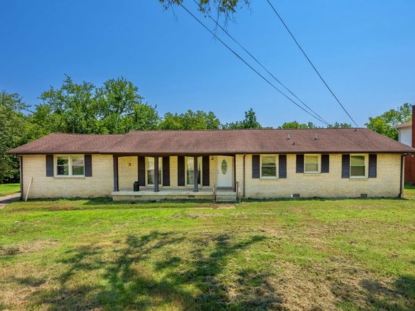 4016 Drakes Branch Rd , Nashville, TN 37218