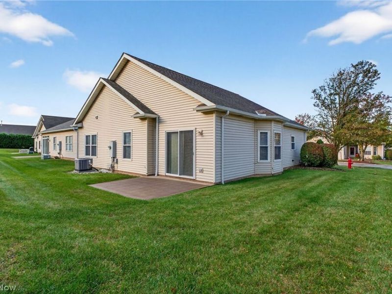 205 Village Drive , Seven Hills, OH 44131 Photo 23