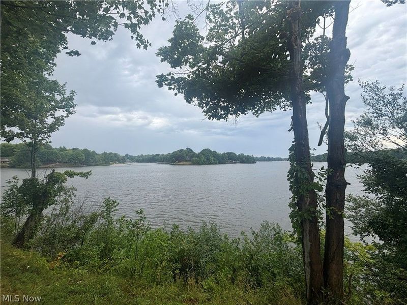 189 Ashtabula Point, Roaming Shores, OH 44084 Photo 23