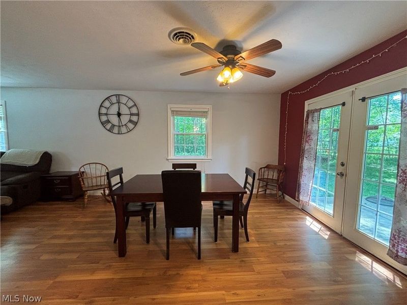 189 Ashtabula Point, Roaming Shores, OH 44084 Photo 8