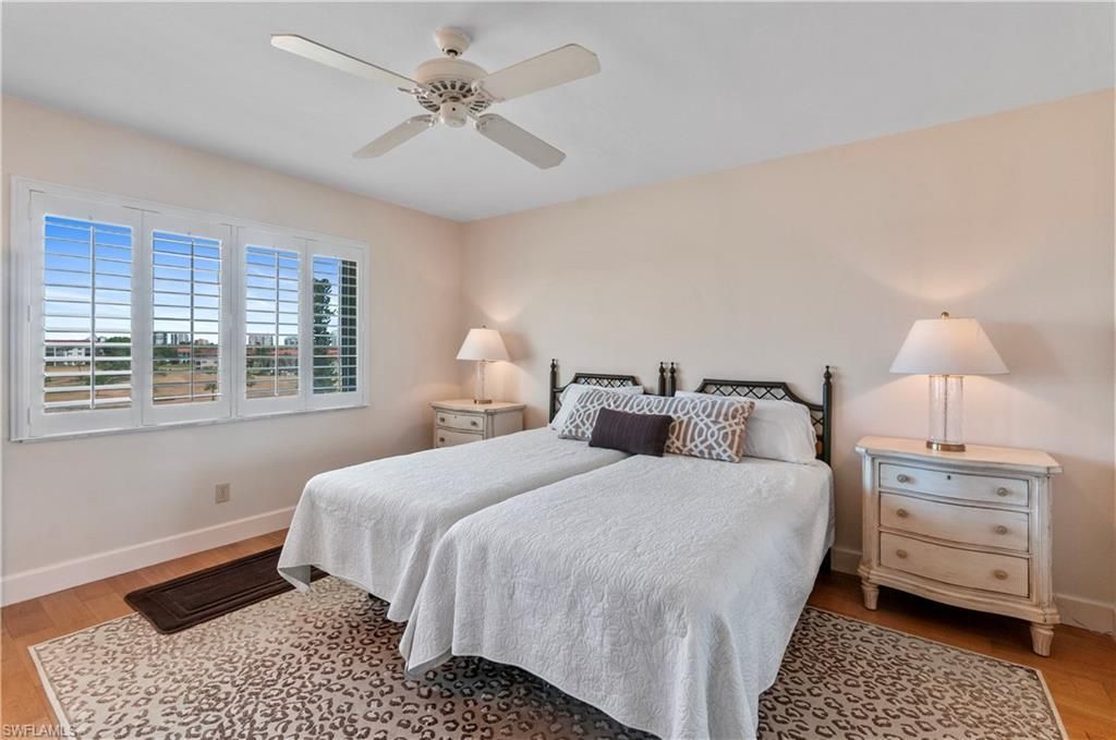 29 High Point Cir E, Unit 503, Naples, FL 34103 Photo