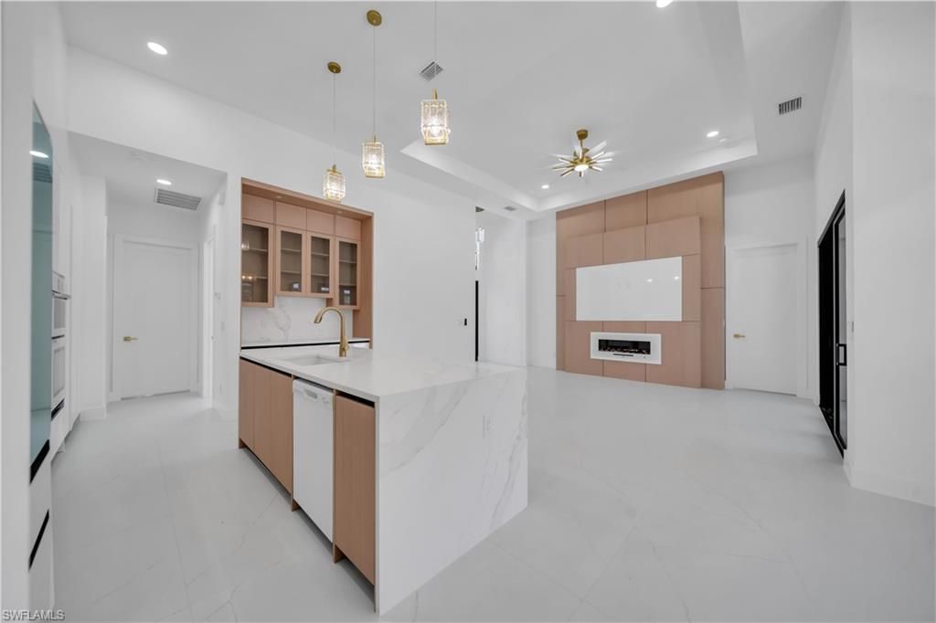 329 SW 26th Pl , Cape Coral, FL 33991 Photo