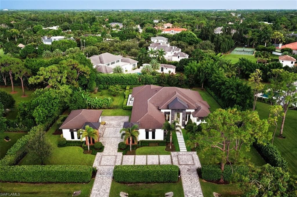 728 Carica Rd, Naples, FL 34108 Photo