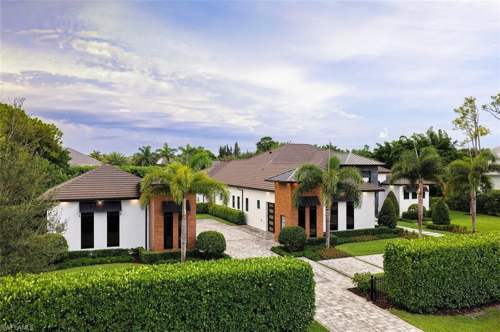 728 Carica Rd, Naples, FL 34108 Photo