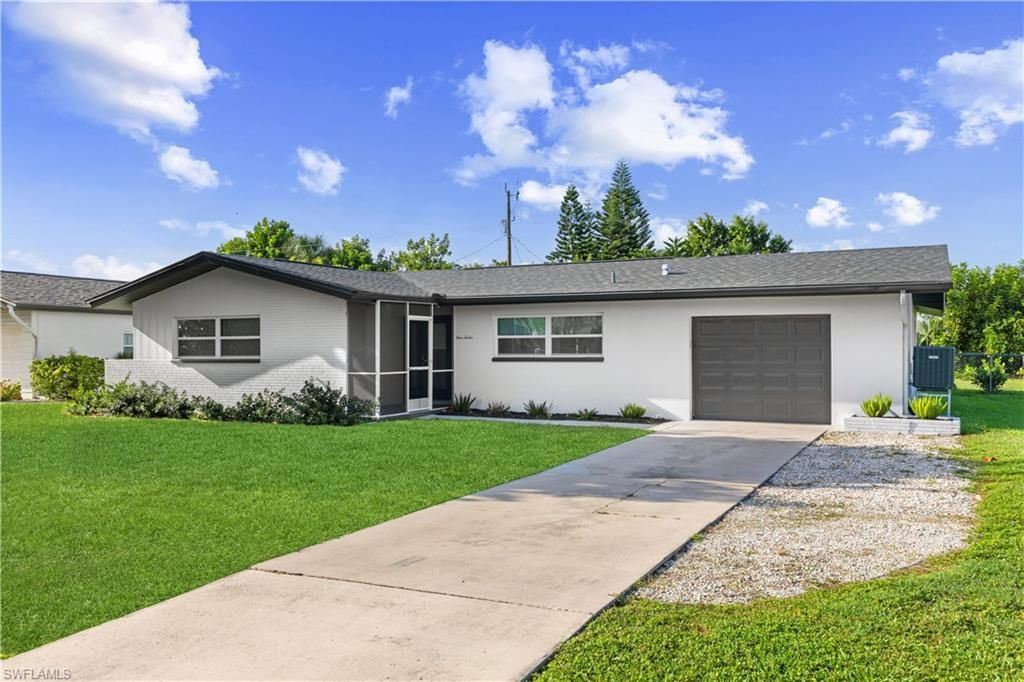 412 El Dorado Pkwy E, Cape Coral, FL 33904 Photo