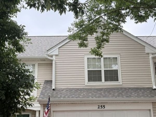 255 Rainier Way , Fox Lake, IL 60020