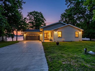 32150 742nd Avenue, South Haven, MN 55382