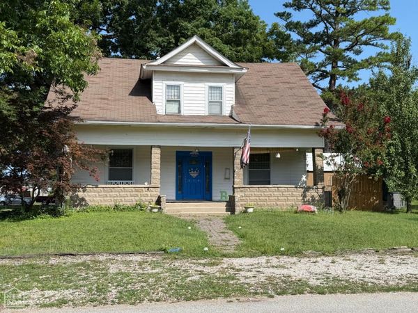 214 SW Lawrence, Hoxie, AR 72433