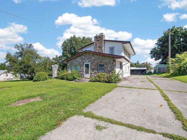 440 NE 46th Place, Des Moines, IA 50313