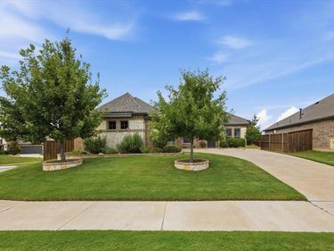 6028 Trail Driver Court, Fort Worth, TX 76123