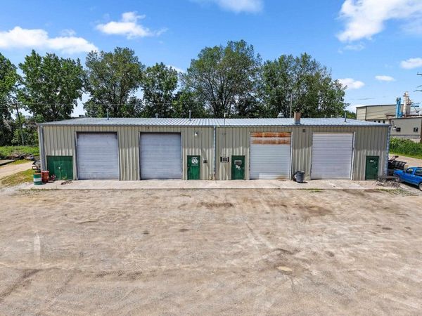 4165 W PARKWAY BOULEVARD, Appleton, WI 54913