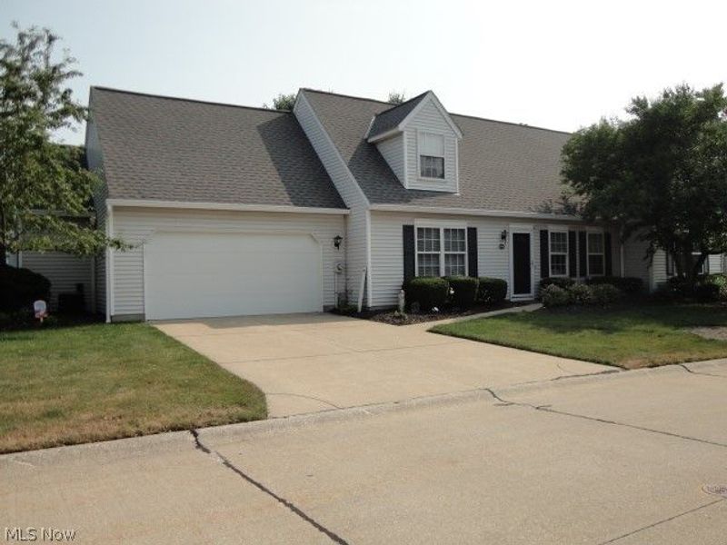 24619 Meadow Lane , Olmsted Falls, OH 44138 Photo 1