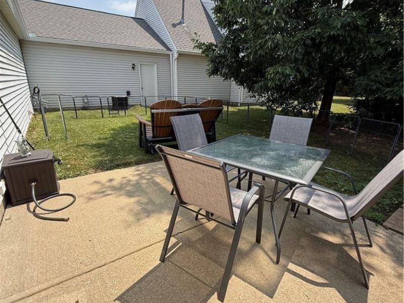 24619 Meadow Lane , Olmsted Falls, OH 44138 Photo 19