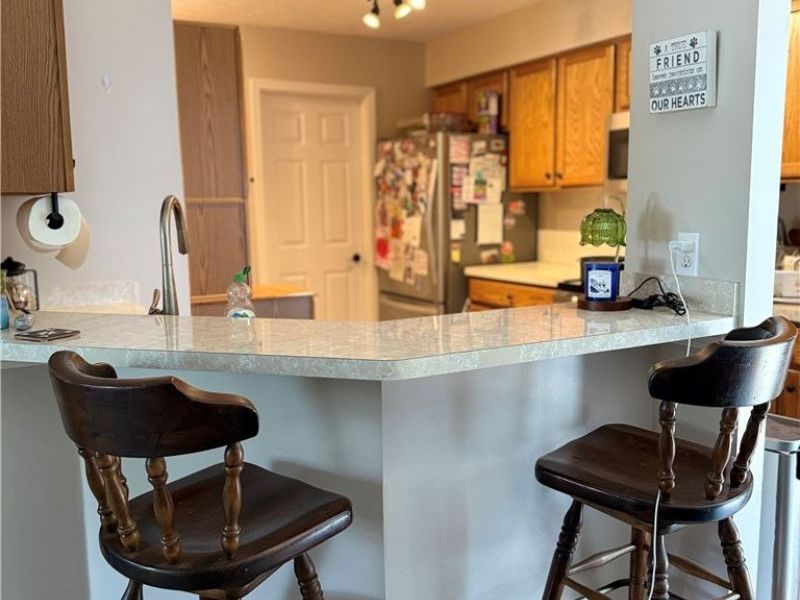 24619 Meadow Lane , Olmsted Falls, OH 44138 Photo 8