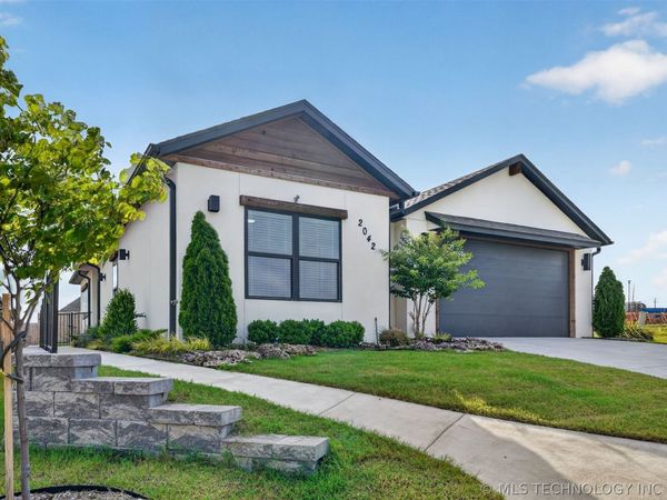 2042 E 130th Street , Jenks, OK 74037