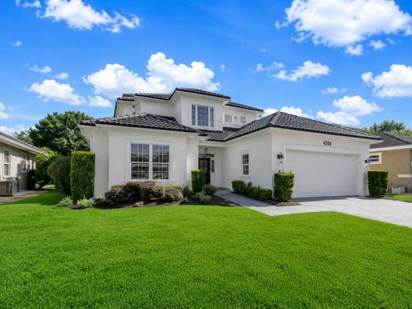 4327 Sunset Beach Circle, Niceville, FL 32578