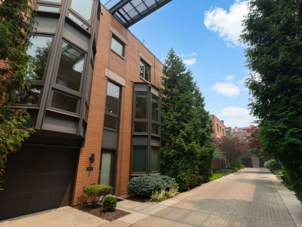 1441 N Cleveland Avenue , Unit B, Chicago, IL 60610