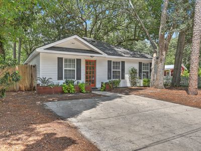 1612 Poinsettia Road, Charleston, SC 29407