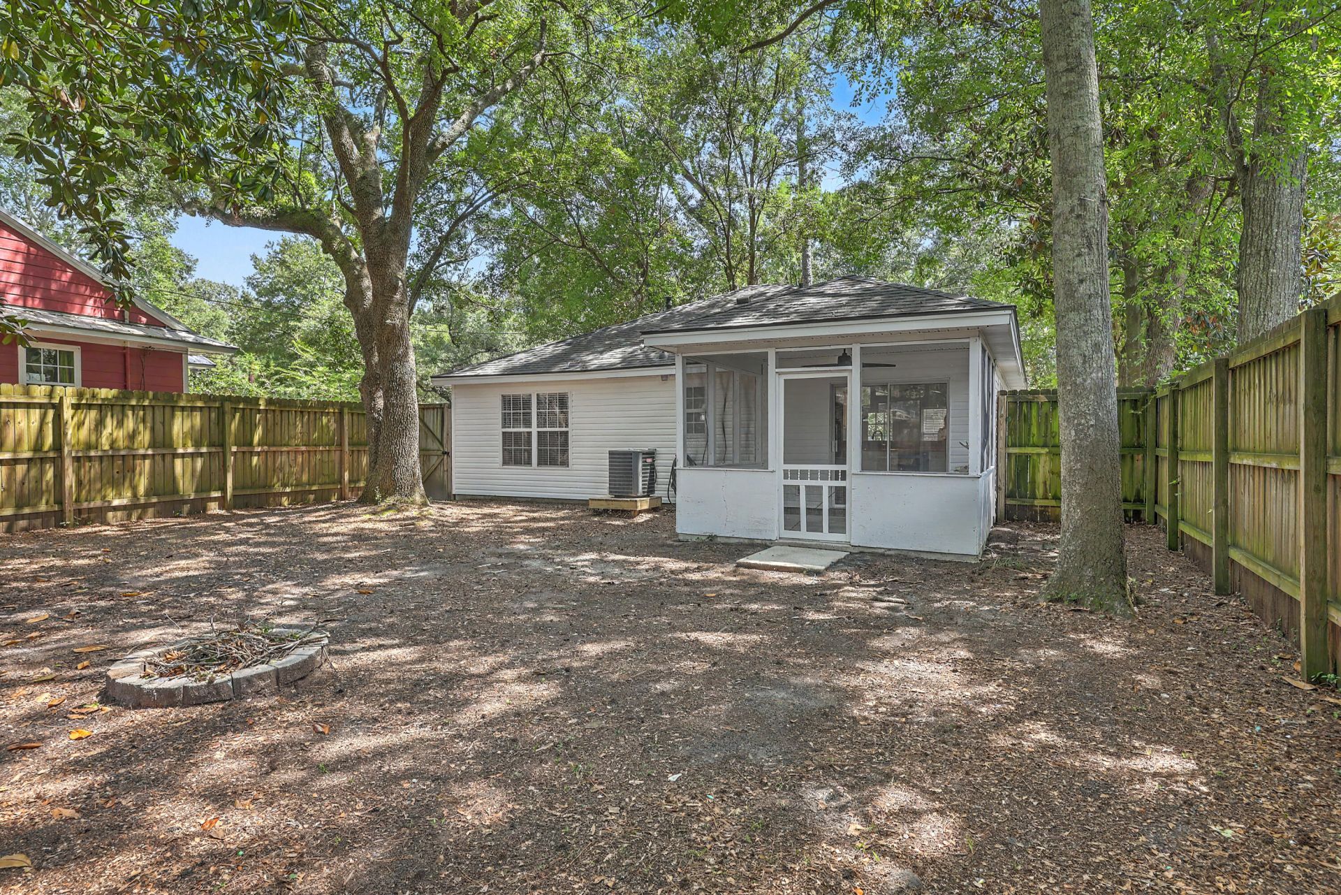 1612 Poinsettia Road Photo 29