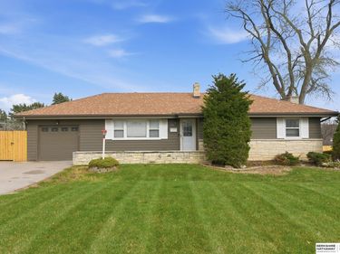 2317 S 84th Street, Omaha, NE 68124