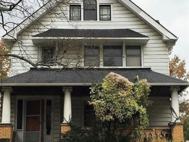 1842 Mannering Road , Cleveland, OH 44112 Photo 1
