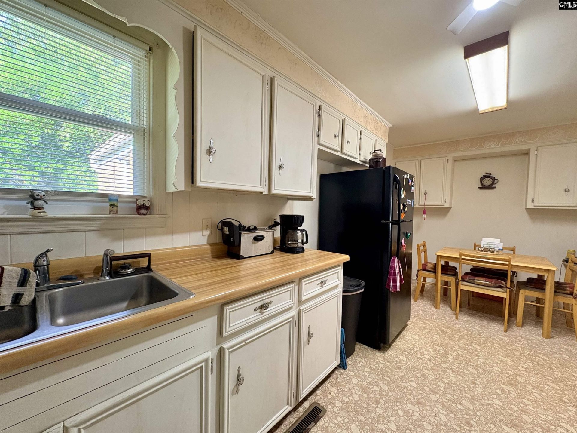 1204 Sandpit Road  Photo 12