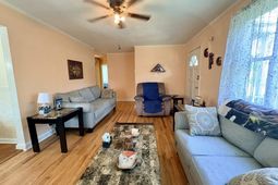 1204 Sandpit Road  photo 4