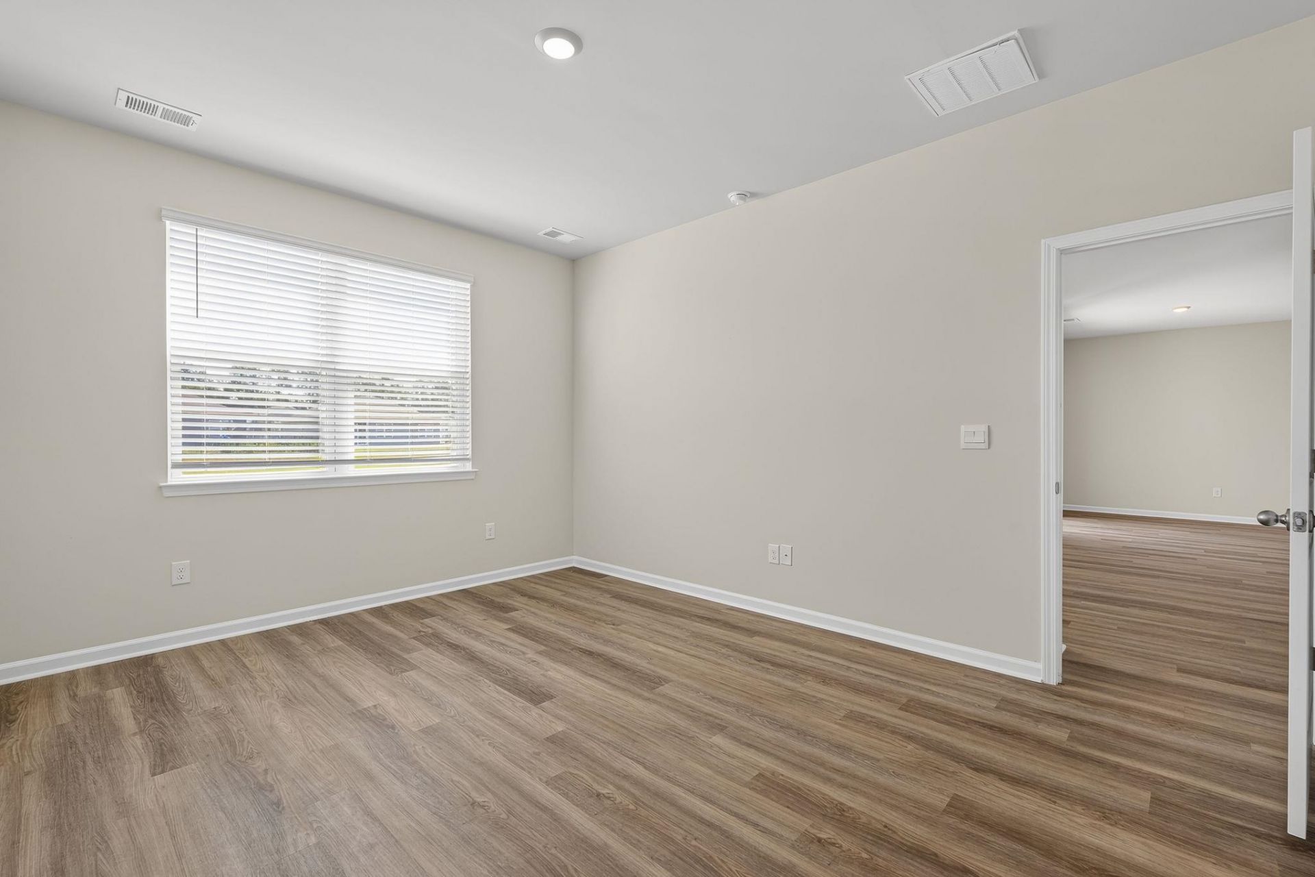 331 Gringott Ln.  Photo 36