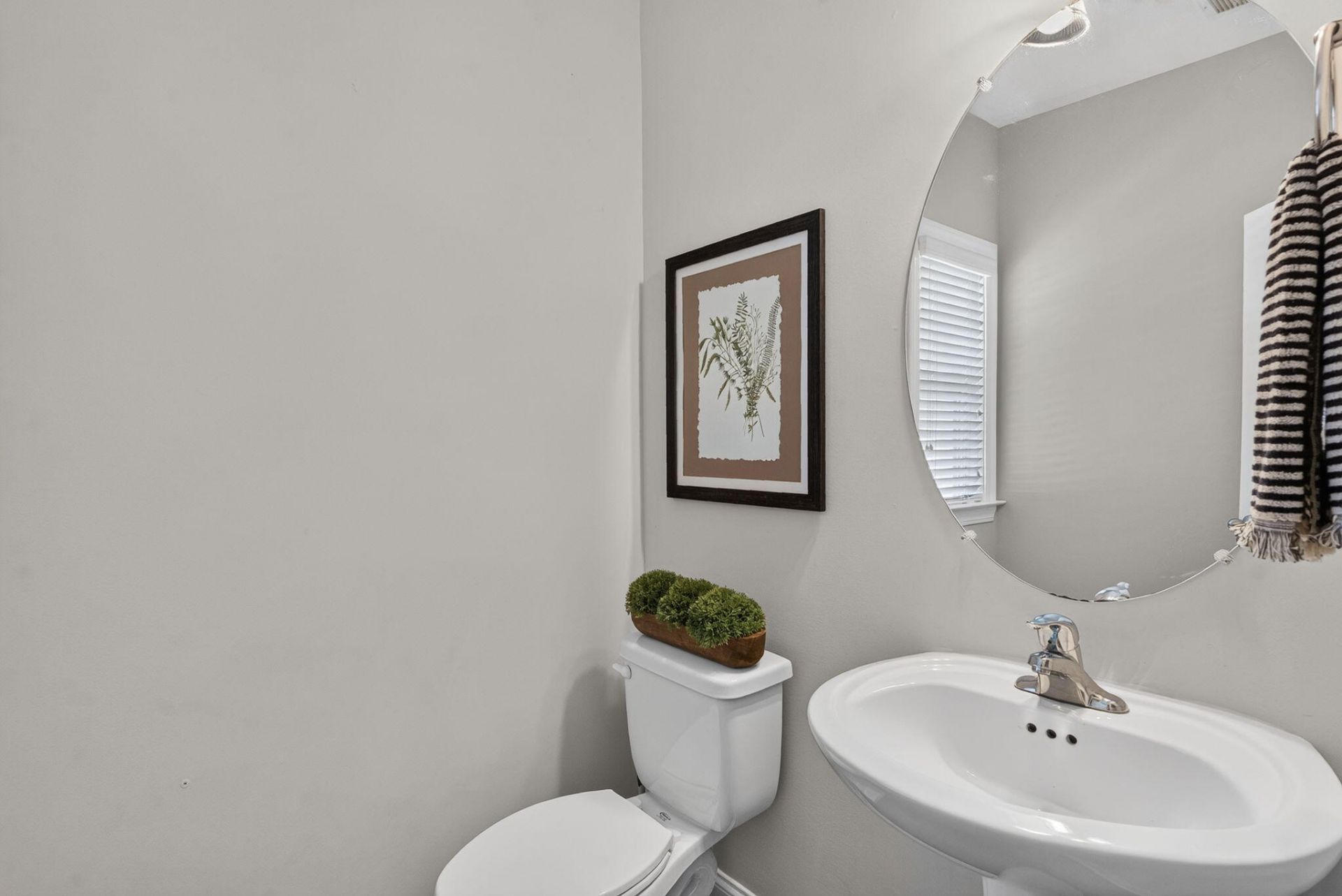 4118 Rigsby Lane Photo 13
