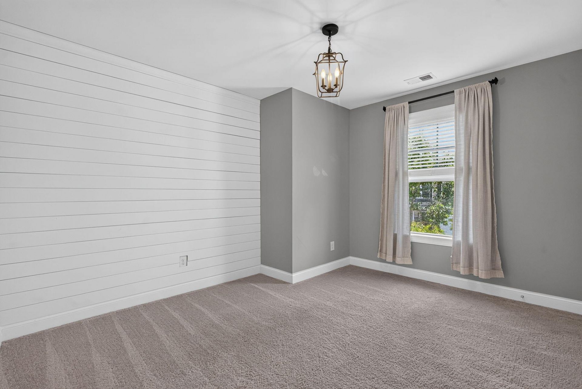 4118 Rigsby Lane Photo 19