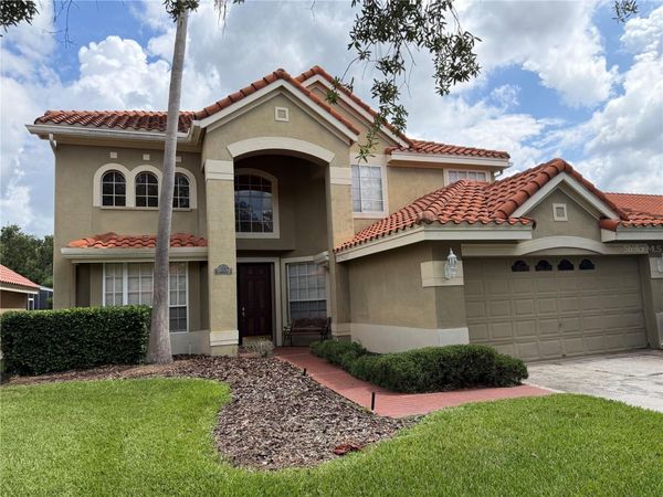 18826 AVENUE BIARRITZ , LUTZ, FL 33558