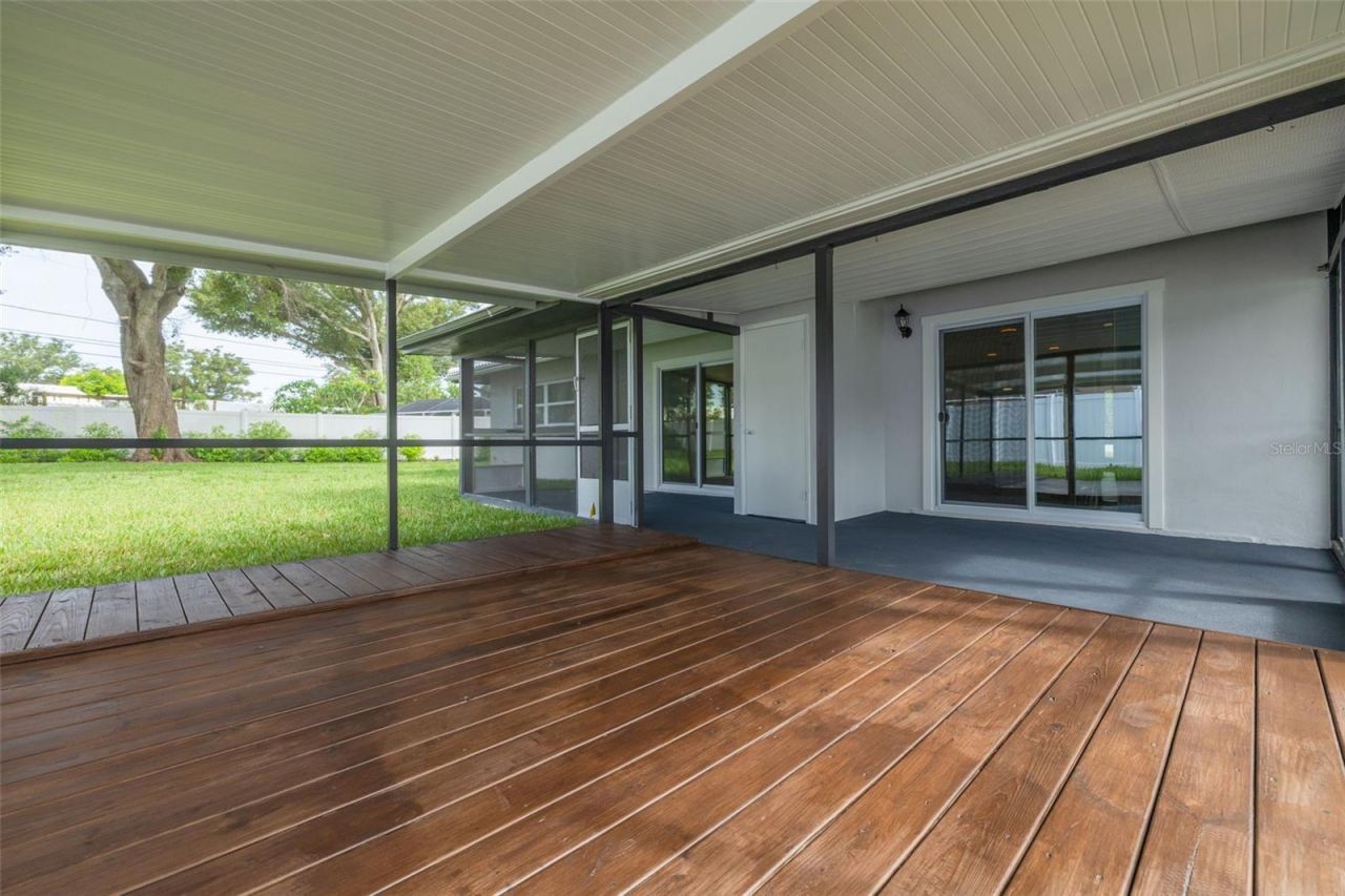 2065 Envoy Court, Clearwater, FL 33764 Photo