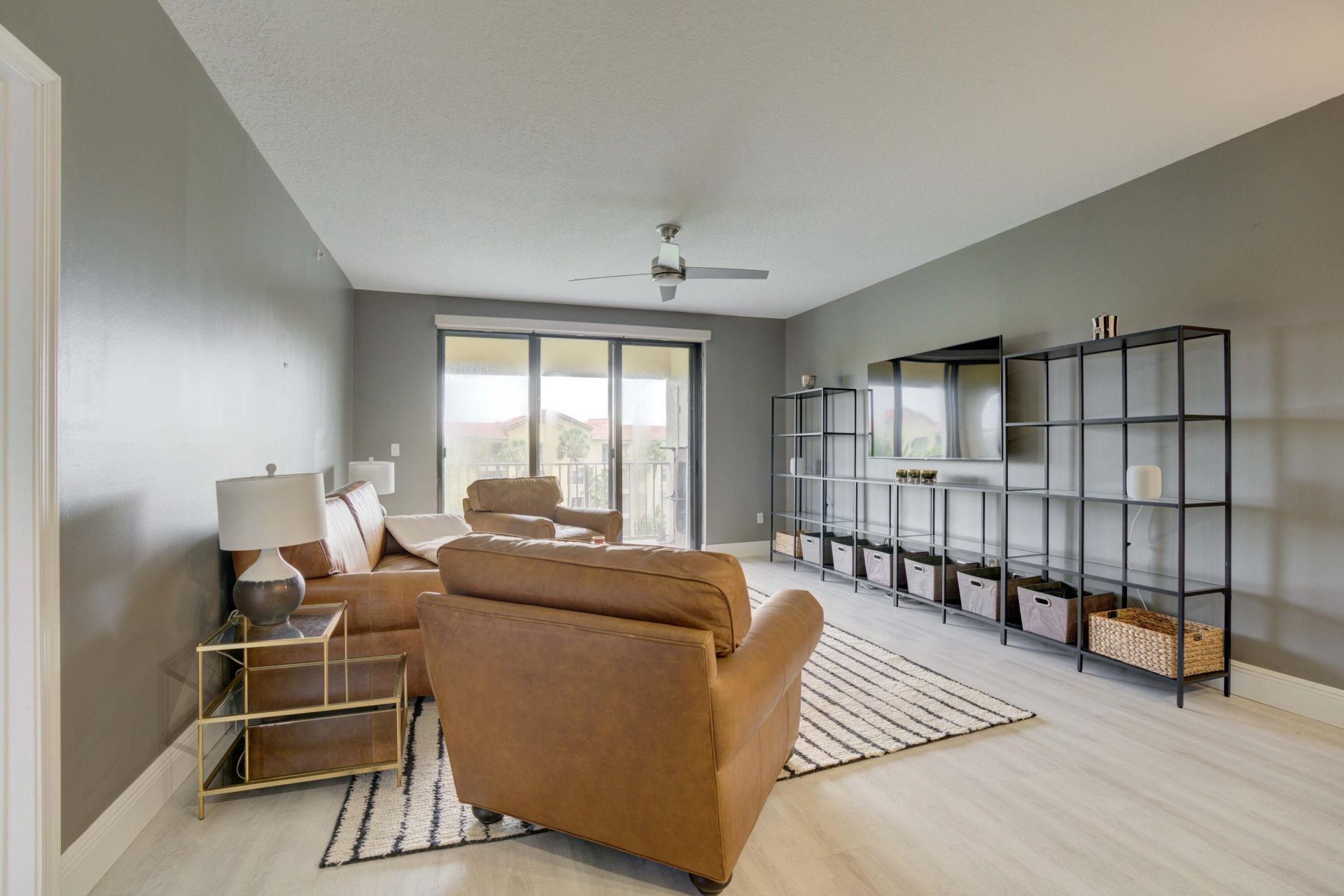 100 Uno Lago Drive, Unit 402, Juno Beach, FL 33408 Photo