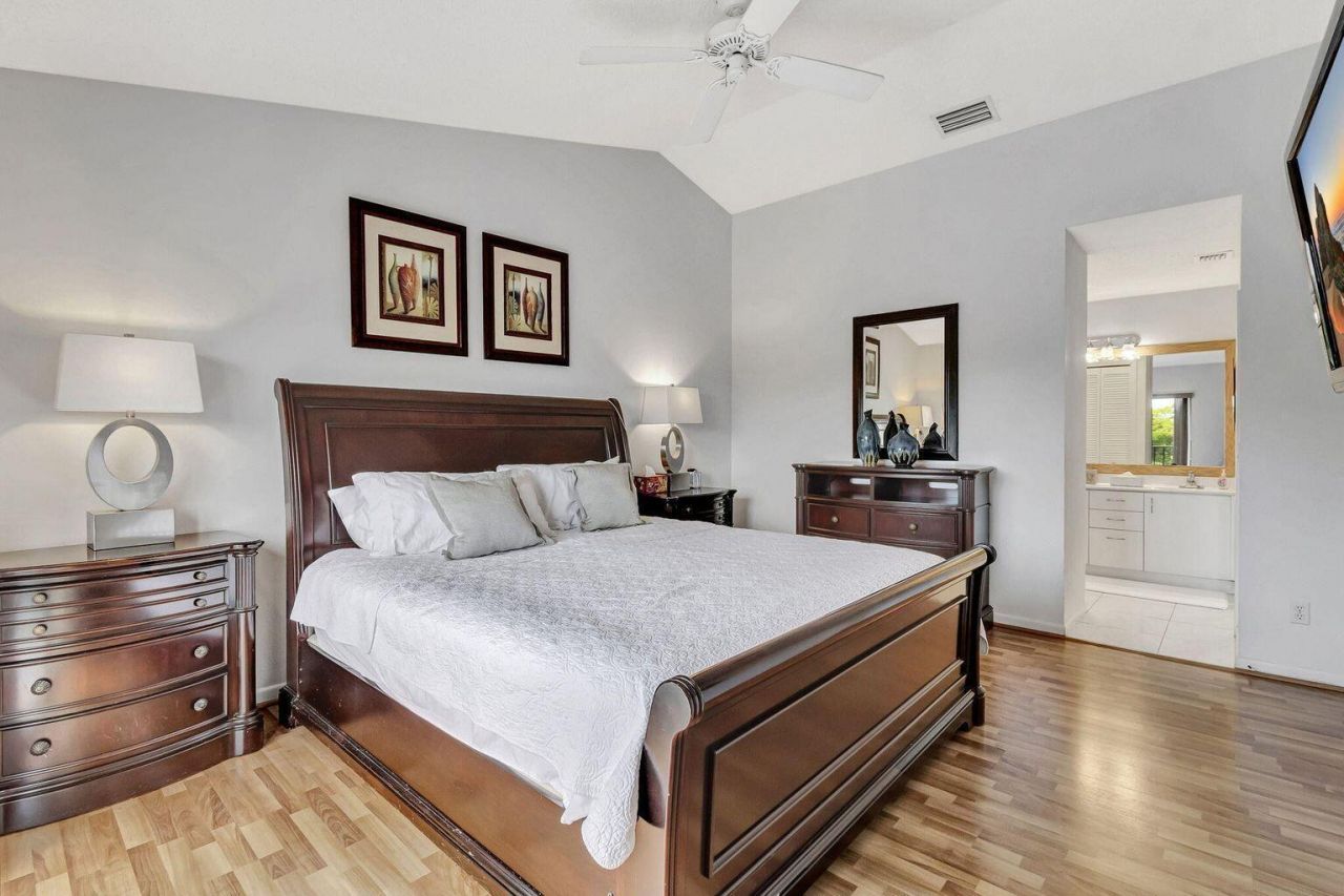 8320 Waterline Drive, Unit 201, Boynton Beach, FL 33472 Photo