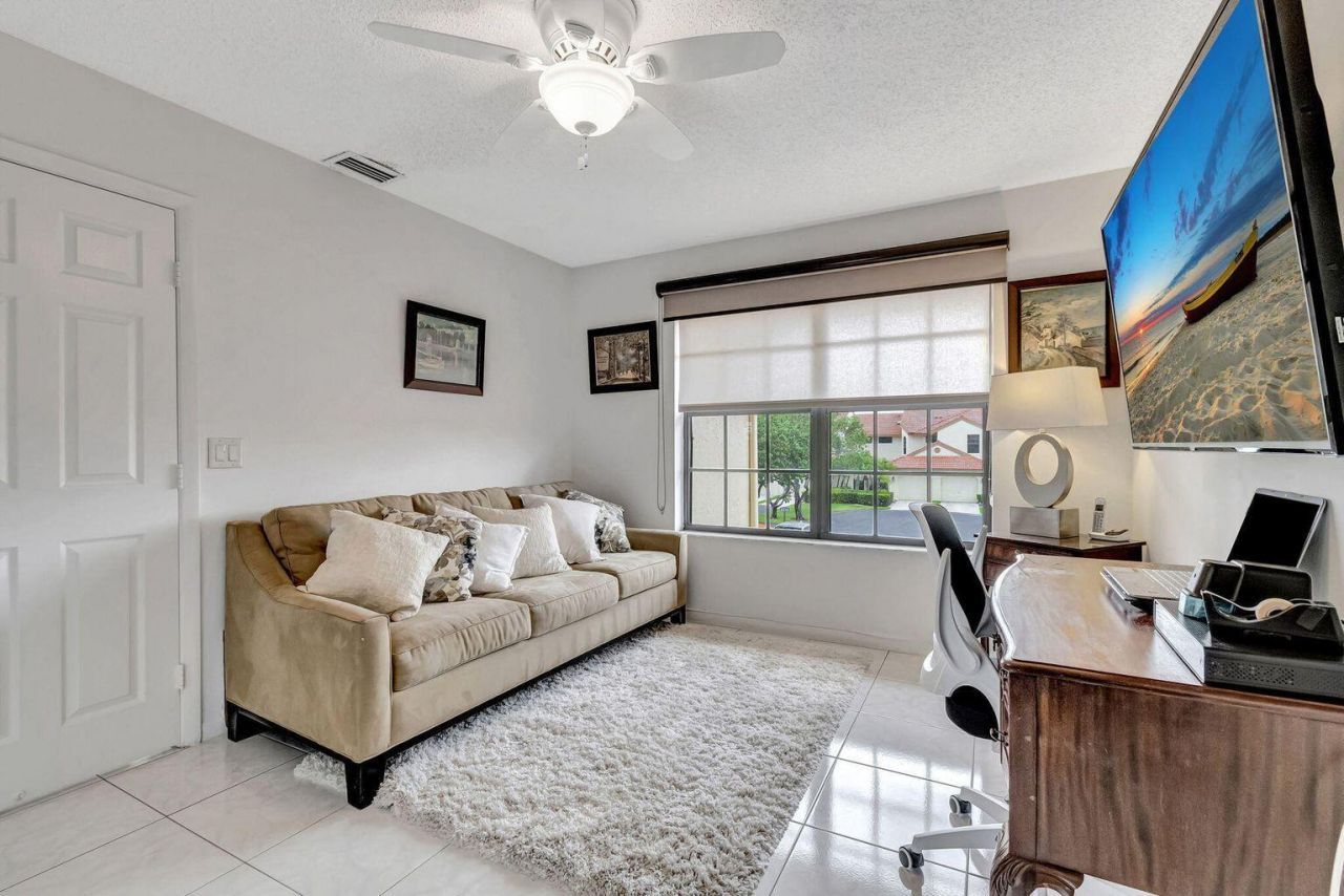 8320 Waterline Drive, Unit 201, Boynton Beach, FL 33472 Photo
