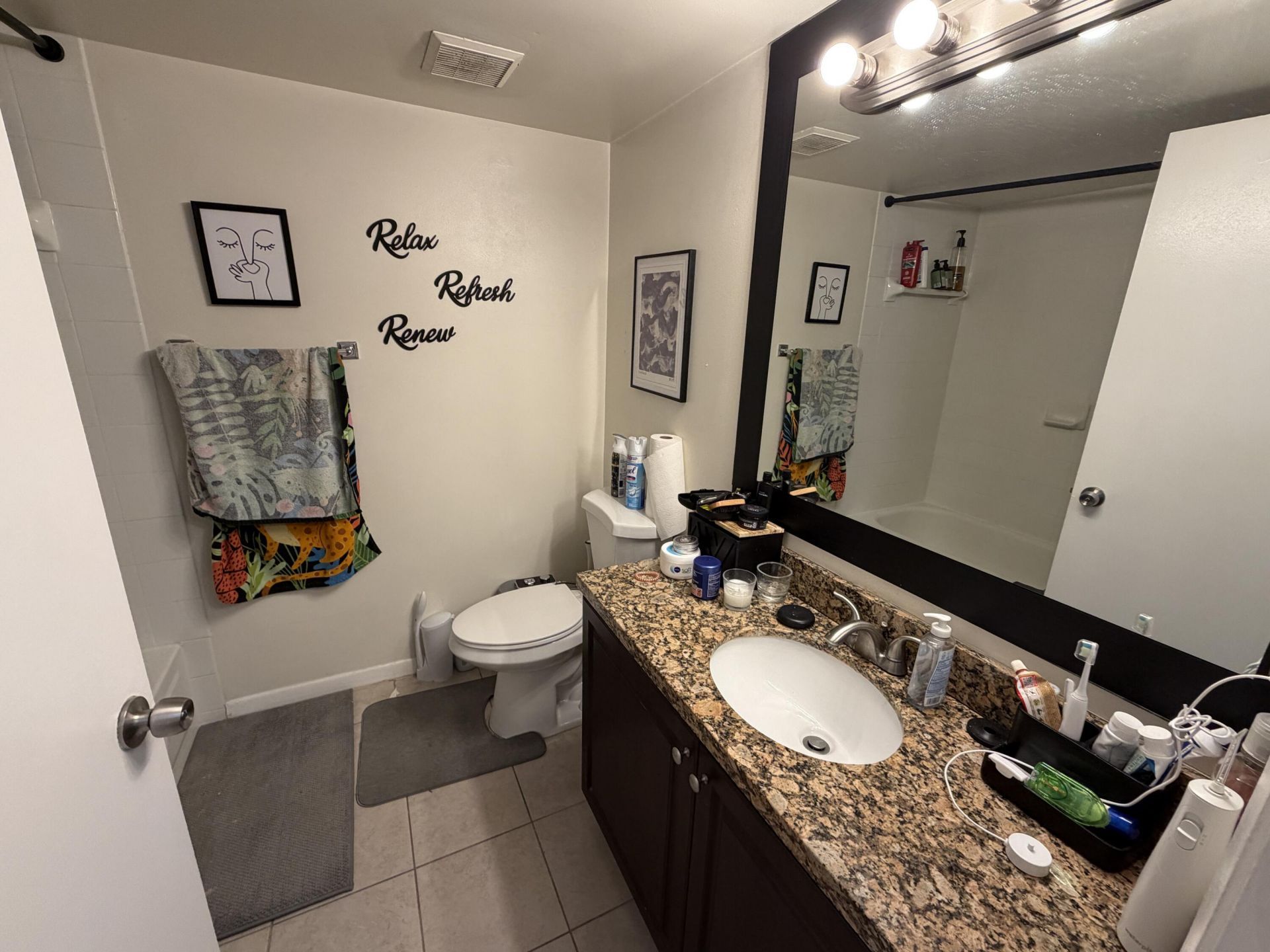 1743 Village Boulevard, Unit 106, West Palm Beach, FL 33409 Photo