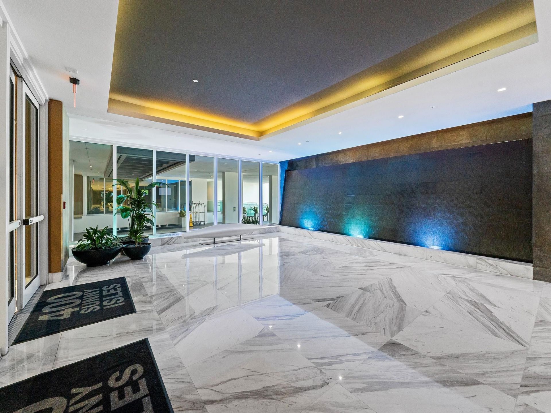 400 Sunny Isles Boulevard, Unit 1608, Sunny Isles Beach, FL 33160 Photo