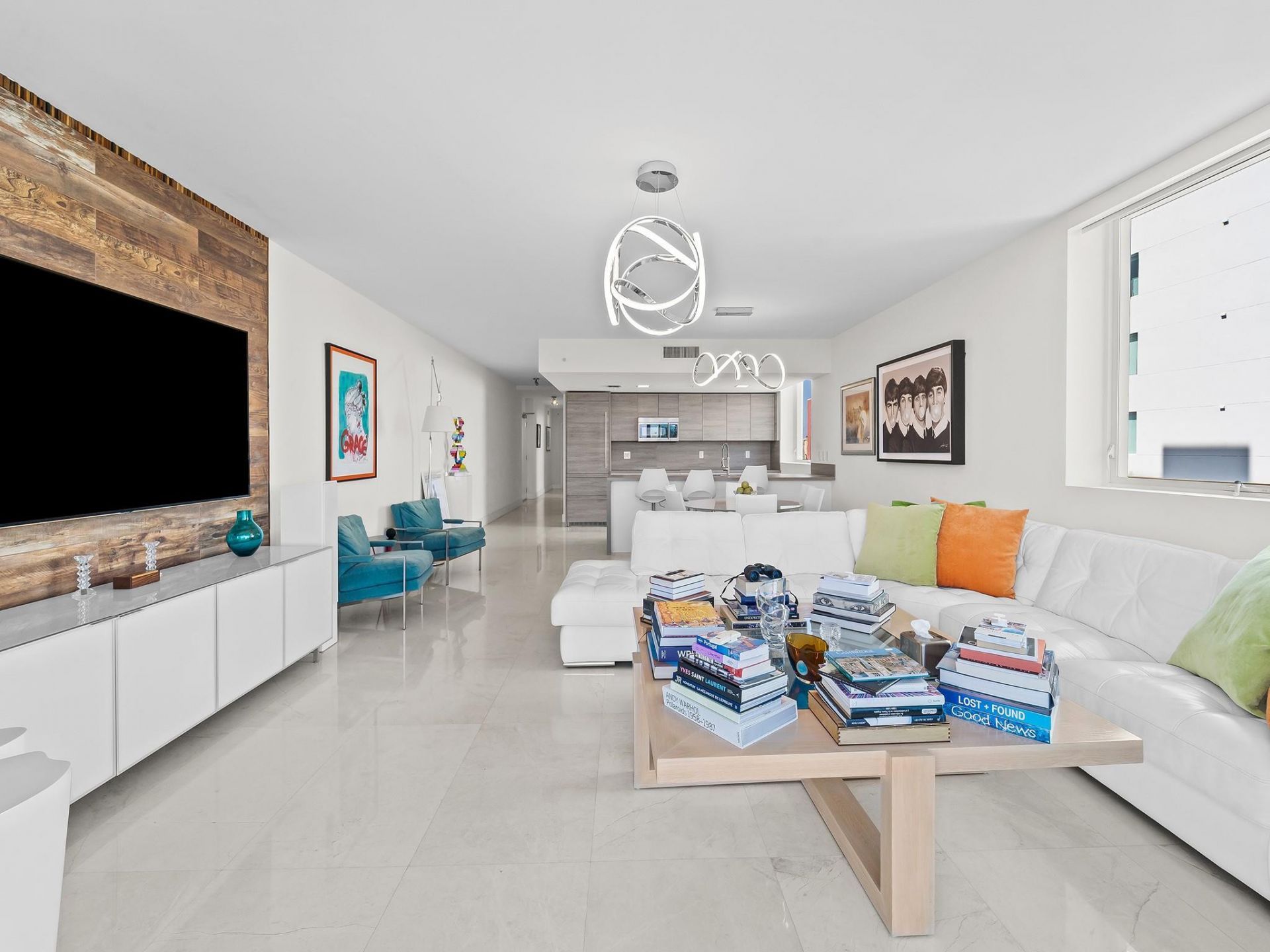 400 Sunny Isles Boulevard, Unit 1608, Sunny Isles Beach, FL 33160 Photo
