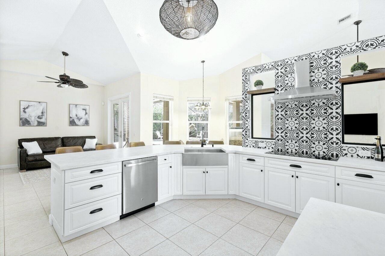 2665 Yarmouth Drive, Wellington, FL 33414 Photo