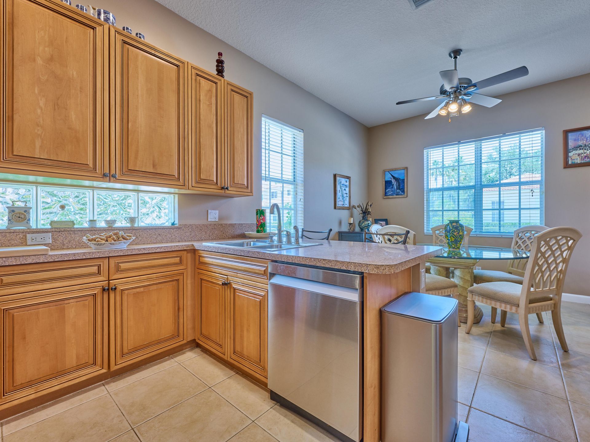 530 Commons Drive, Palm Beach Gardens, FL 33418 Photo