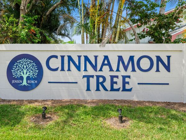 3981 NW Cinnamon Tree Circle, Jensen Beach, FL 34957