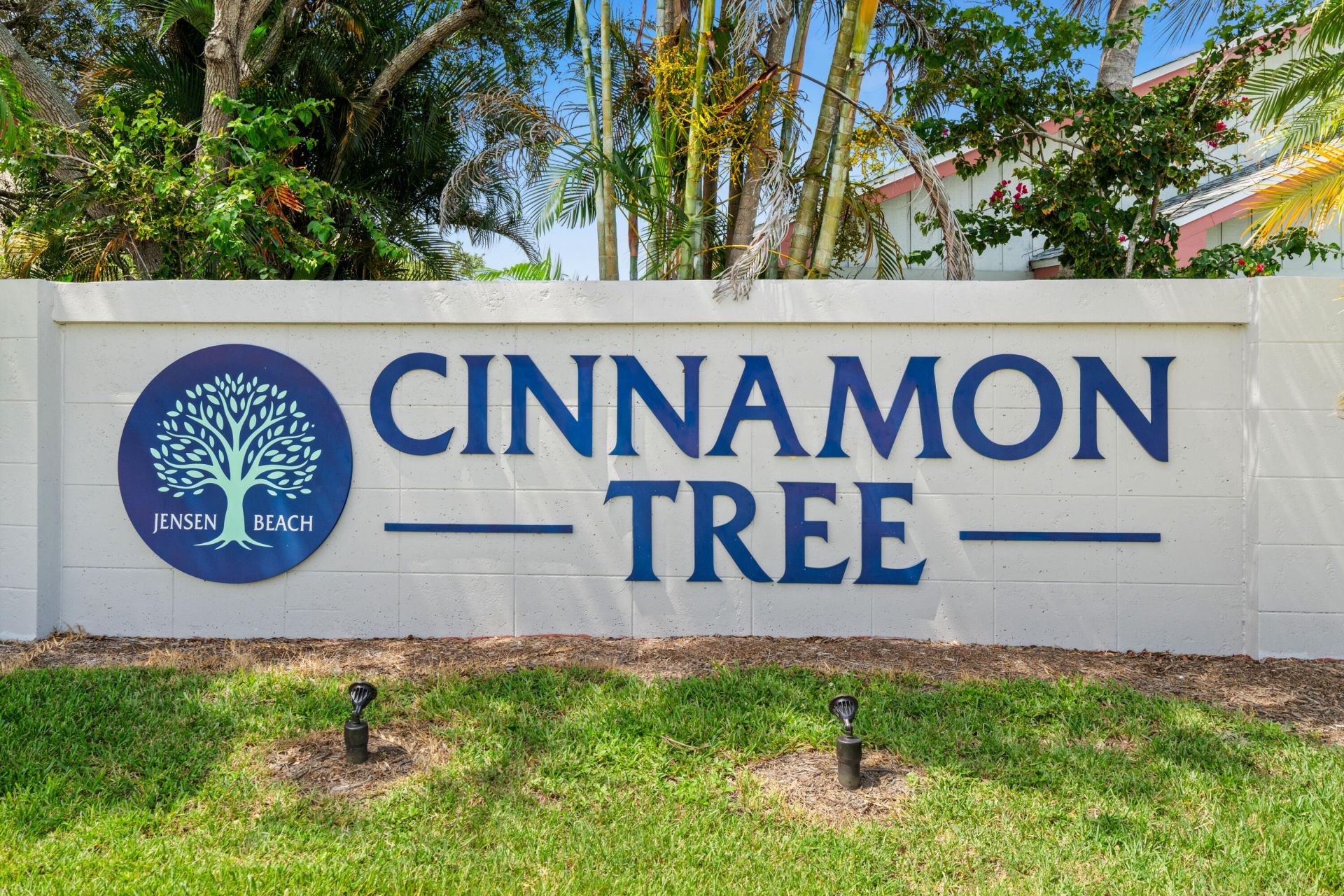 3981 NW Cinnamon Tree Circle, Jensen Beach, FL 34957 Photo