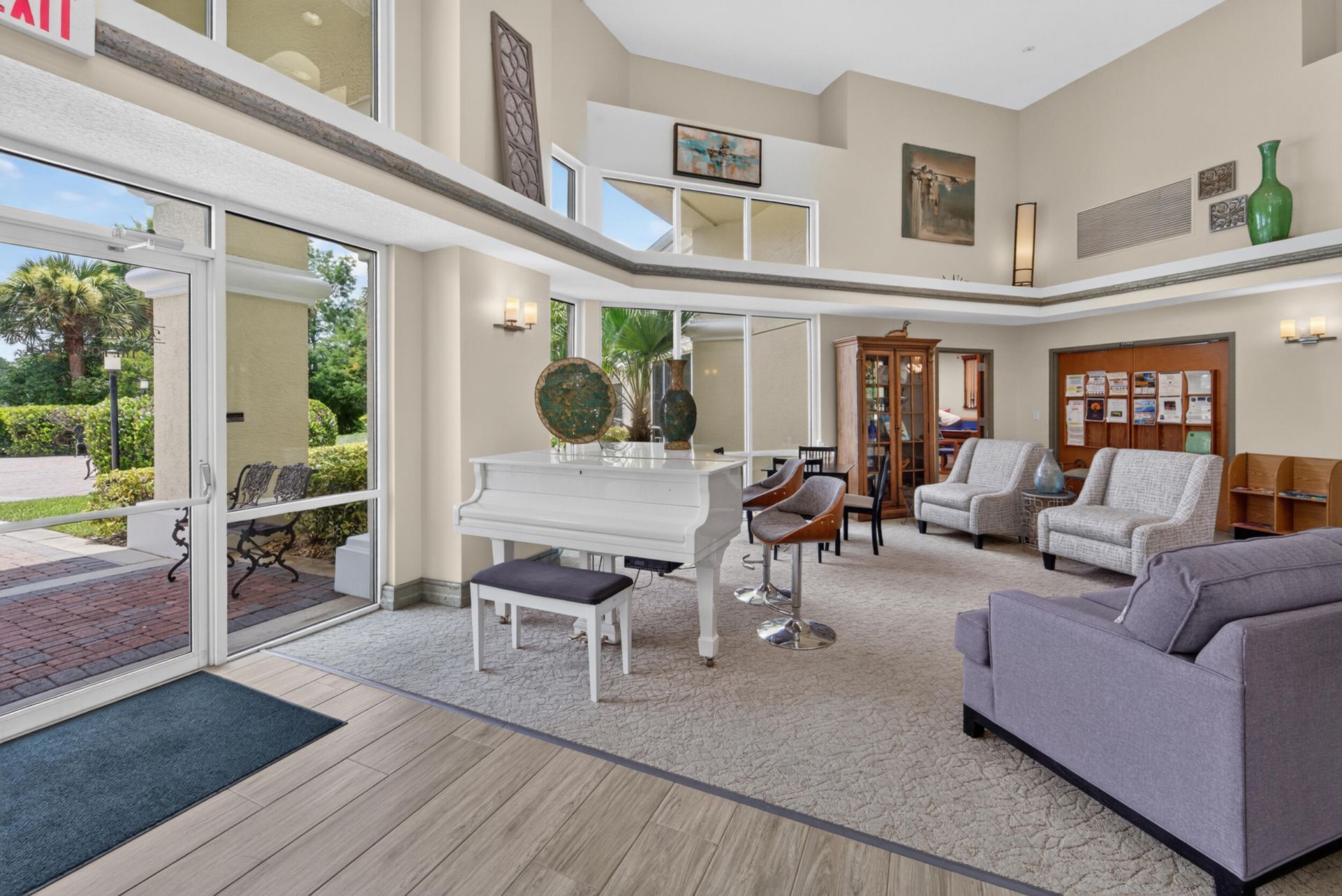 573 NW Montevina Drive, Port Saint Lucie, FL 34986 Photo