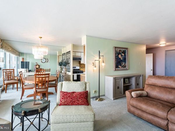 3900 FORD ROAD, Unit 17Q, PHILADELPHIA, PA 19131