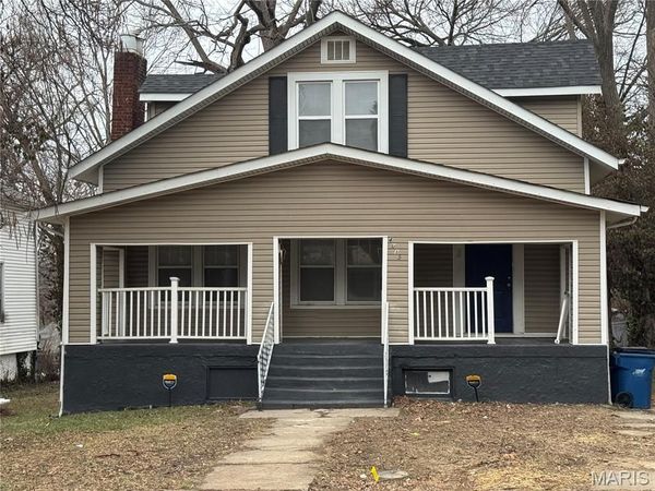 4015 Oakwood Avenue , Pine Lawn, MO 63121