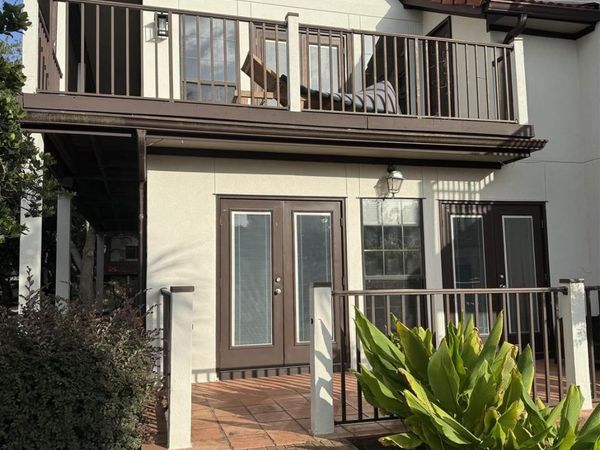 120 Baybridge Dr, Unit G, Gulf Breeze, FL 32561