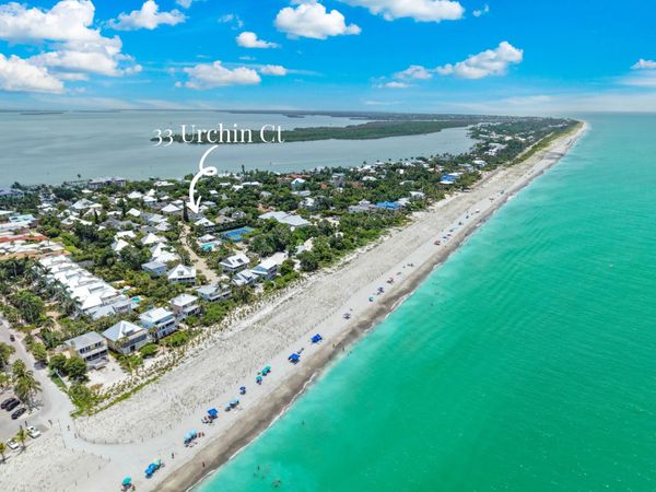 33 Urchin Ct, Captiva, FL 33924