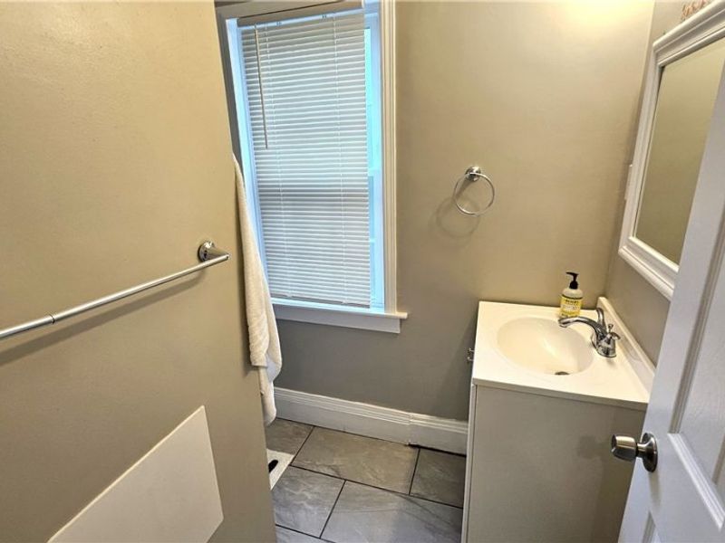 3576 Avalon Road , Shaker Heights, OH 44120 Photo 10