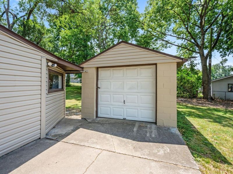 1516 Pershing Avenue, Middletown, OH 45044 Photo 23