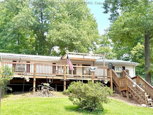 180 Jadawn Lane, Charleston, WV 25320